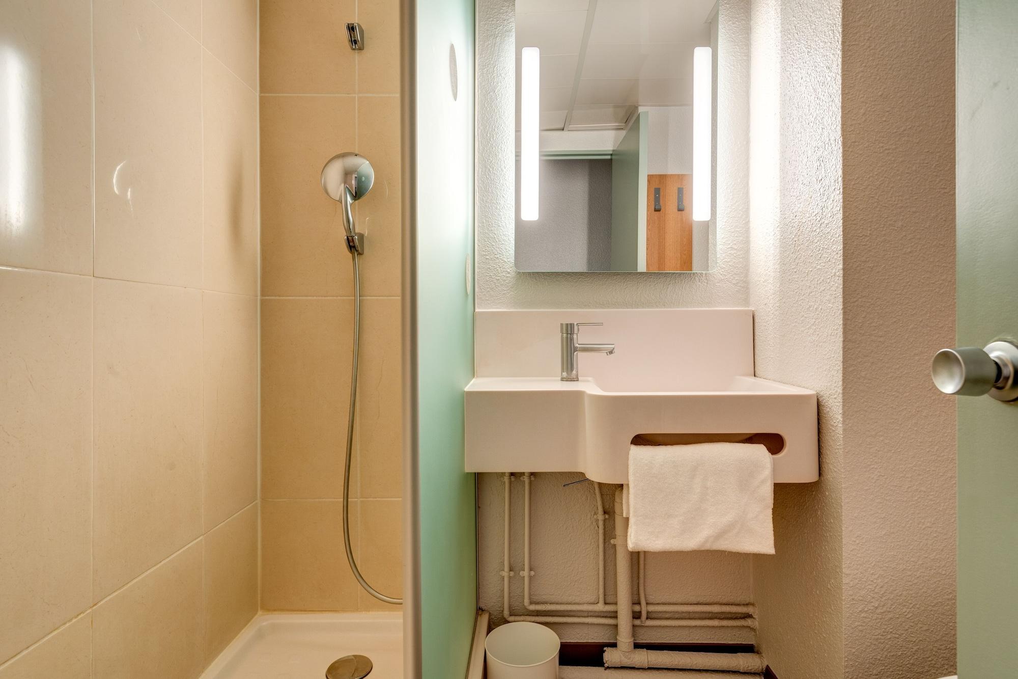 B&B Hotel Orly Rungis Aeroport 2 Etoiles Εξωτερικό φωτογραφία